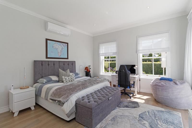 To Let 3 Bedroom Property for Rent in Steenberg Estate Western Cape